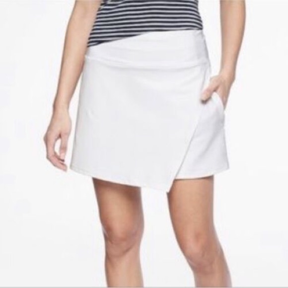 Athleta Volley Tennis 🎾 Skort - Picture 1 of 16